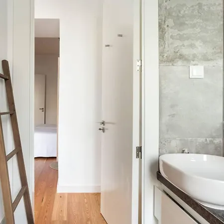 Spacious In With Terrace And Free Netflix Lisboa