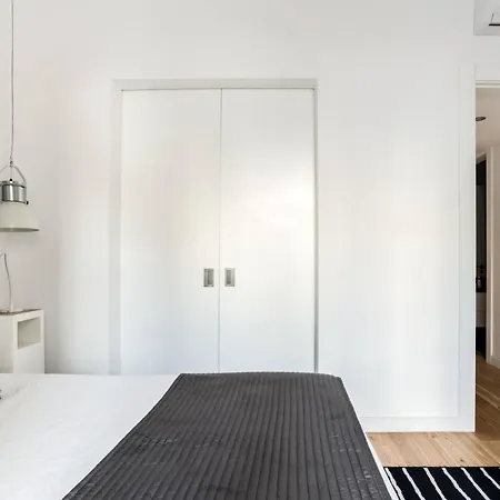 アパート Spacious In With Terrace And Free Netflix *